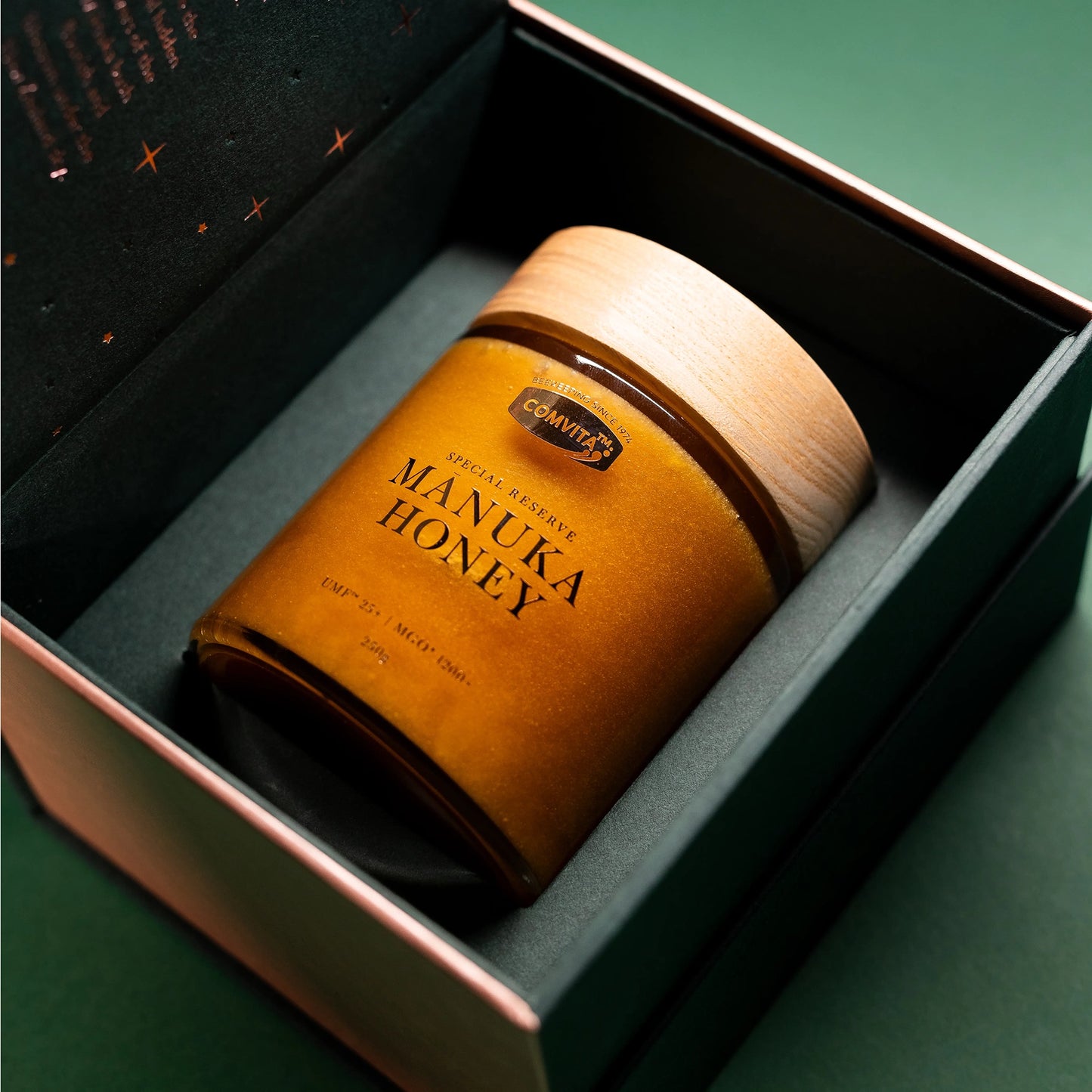UMF25+ Manuka Honey jar inside the box