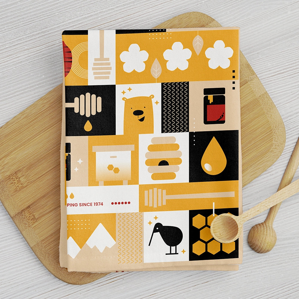 Mānuka Honey Kiwiana Tea Towel in use