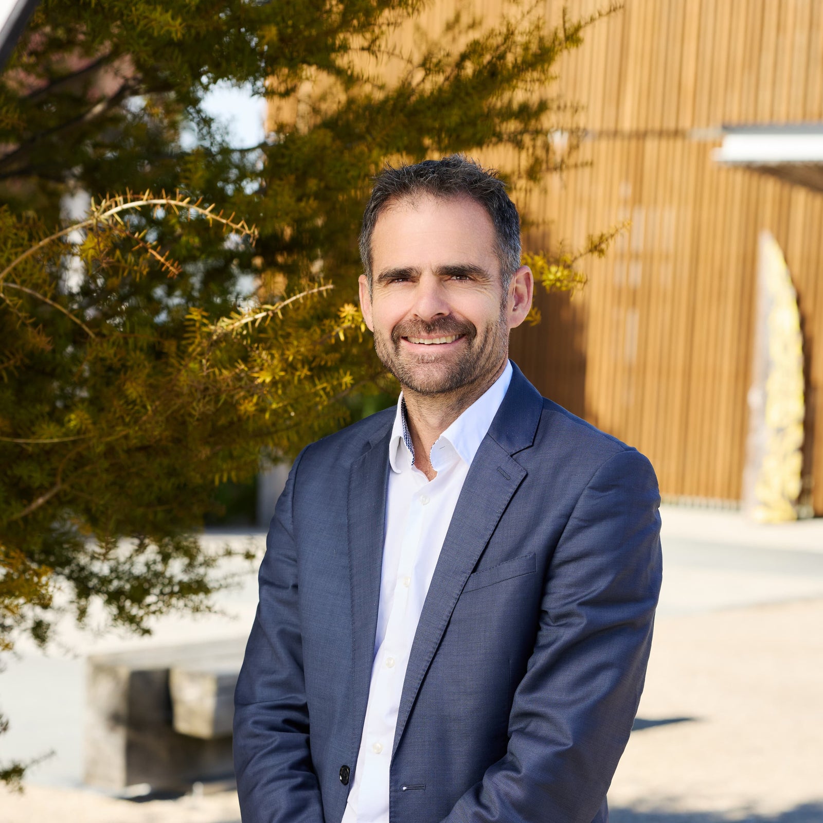 Karl Gradon, Comvita CEO