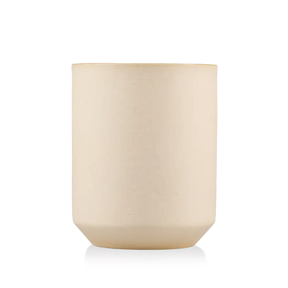 Mānuka Honey Scented Beeswax Candle ceramic vessel